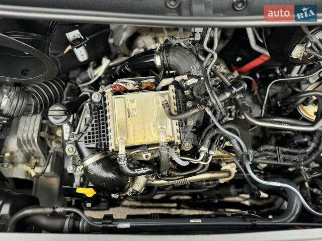 Белый Фольксваген Крафтер, объемом двигателя 1.97 л и пробегом 180 тыс. км за 26500 $, фото 85 на Automoto.ua