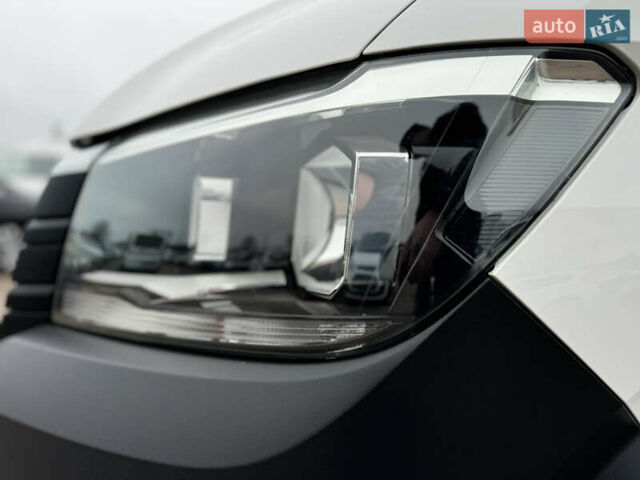 Белый Фольксваген Крафтер, объемом двигателя 1.97 л и пробегом 180 тыс. км за 26500 $, фото 18 на Automoto.ua