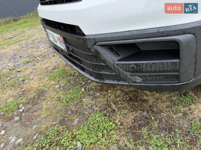 Фольксваген Крафтер 2021 в Луцке на Automoto.ua Белый Фольксваген Крафтер, объемом двигателя 2 л и пробегом 219 тыс. км за 21300 $, фото 40 на Automoto.ua