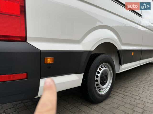 Белый Фольксваген Крафтер, объемом двигателя 2 л и пробегом 239 тыс. км за 27999 $, фото 130 на Automoto.ua