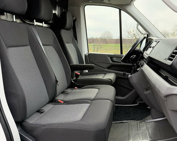 Белый Фольксваген Крафтер, объемом двигателя 2 л и пробегом 239 тыс. км за 27999 $, фото 62 на Automoto.ua