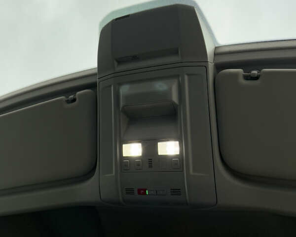 Белый Фольксваген Крафтер, объемом двигателя 2 л и пробегом 239 тыс. км за 27999 $, фото 106 на Automoto.ua