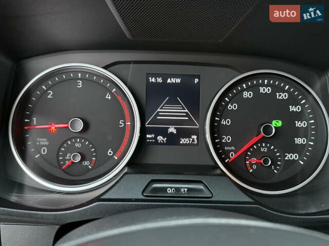 Белый Фольксваген Крафтер, объемом двигателя 2 л и пробегом 282 тыс. км за 26799 $, фото 72 на Automoto.ua