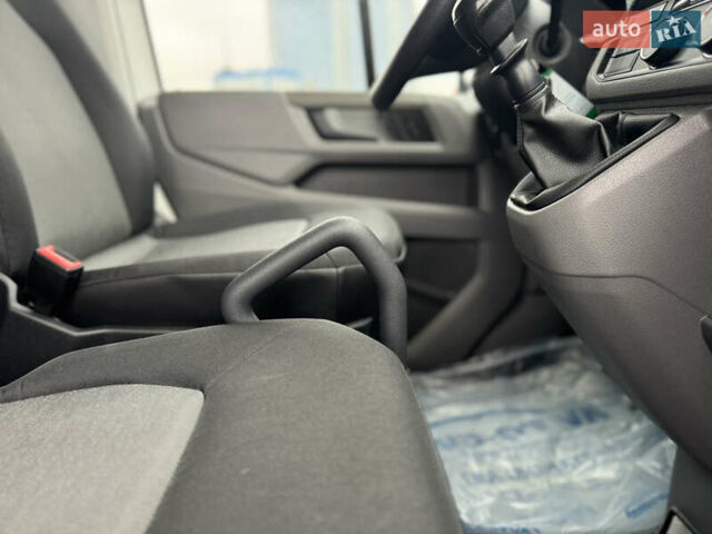 Белый Фольксваген Крафтер, объемом двигателя 1.97 л и пробегом 180 тыс. км за 26500 $, фото 58 на Automoto.ua