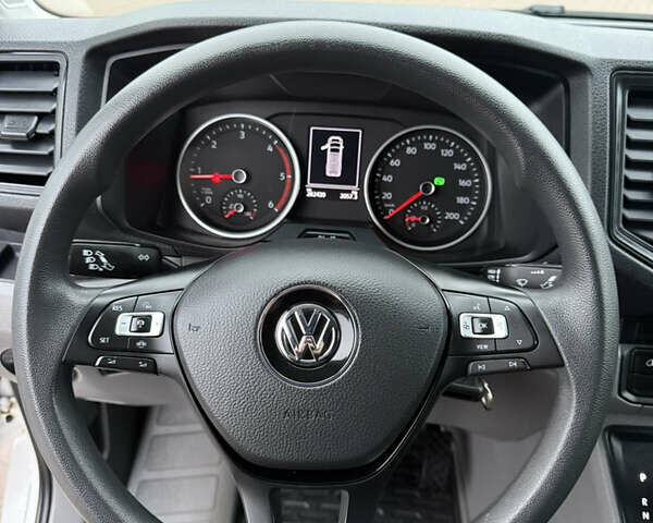 Белый Фольксваген Крафтер, объемом двигателя 2 л и пробегом 282 тыс. км за 26799 $, фото 60 на Automoto.ua