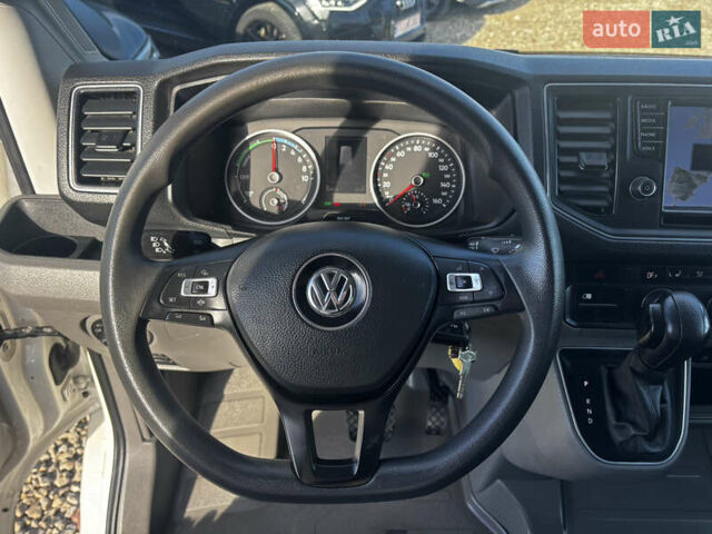 Білий Фольксваген Крафтєр, об'ємом двигуна 0 л та пробігом 50 тис. км за 18000 $, фото 19 на Automoto.ua