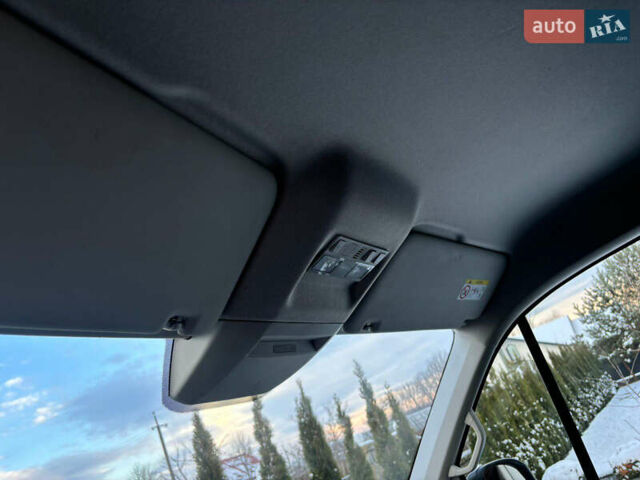 Белый Фольксваген Крафтер, объемом двигателя 1.97 л и пробегом 258 тыс. км за 24950 $, фото 14 на Automoto.ua