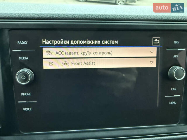 Белый Фольксваген Крафтер, объемом двигателя 2 л и пробегом 282 тыс. км за 26799 $, фото 85 на Automoto.ua