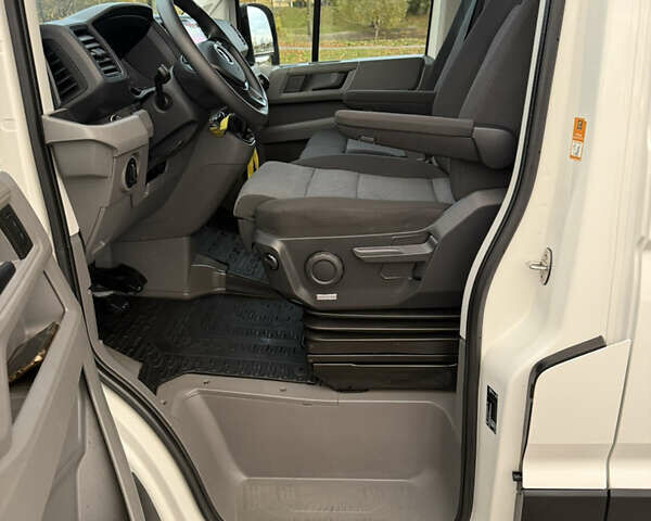 Фольксваген Крафтєр 2021 у Києві на Automoto.ua Білий Фольксваген Крафтєр, об'ємом двигуна 2 л та пробігом 255 тис. км за 24999 $, фото 51 на Automoto.ua