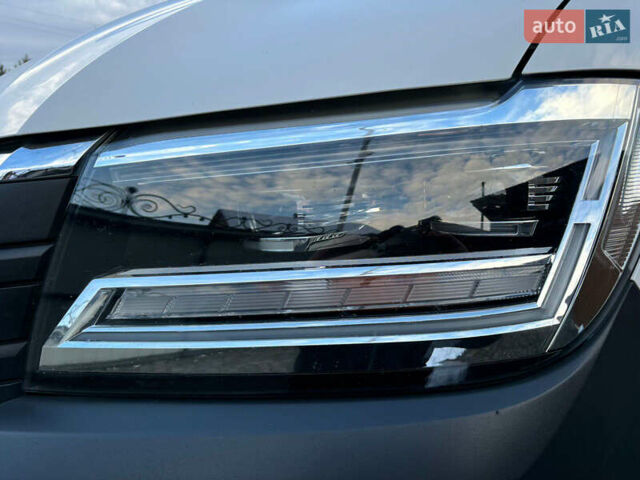 Белый Фольксваген Крафтер, объемом двигателя 1.97 л и пробегом 258 тыс. км за 24950 $, фото 12 на Automoto.ua