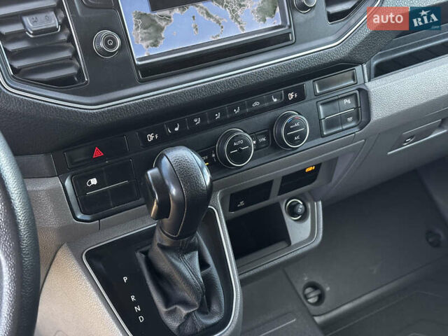 Білий Фольксваген Крафтєр, об'ємом двигуна 0 л та пробігом 50 тис. км за 18000 $, фото 20 на Automoto.ua