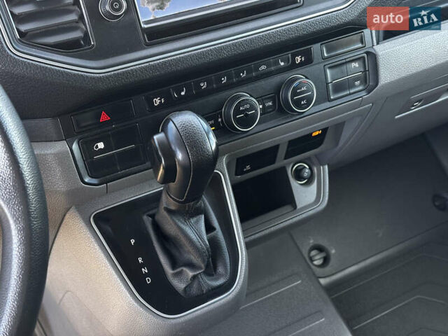 Білий Фольксваген Крафтєр, об'ємом двигуна 0 л та пробігом 50 тис. км за 18000 $, фото 21 на Automoto.ua