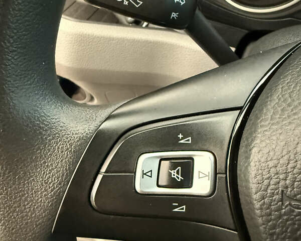 Фольксваген Крафтєр 2021 у Києві на Automoto.ua Білий Фольксваген Крафтєр, об'ємом двигуна 2 л та пробігом 255 тис. км за 24999 $, фото 58 на Automoto.ua