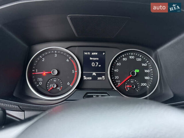 Белый Фольксваген Крафтер, объемом двигателя 2 л и пробегом 282 тыс. км за 26799 $, фото 68 на Automoto.ua