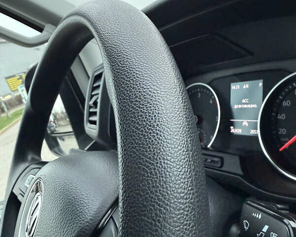 Белый Фольксваген Крафтер, объемом двигателя 2 л и пробегом 282 тыс. км за 26799 $, фото 63 на Automoto.ua