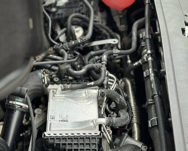 Белый Фольксваген Крафтер, объемом двигателя 2 л и пробегом 198 тыс. км за 24777 $, фото 26 на Automoto.ua