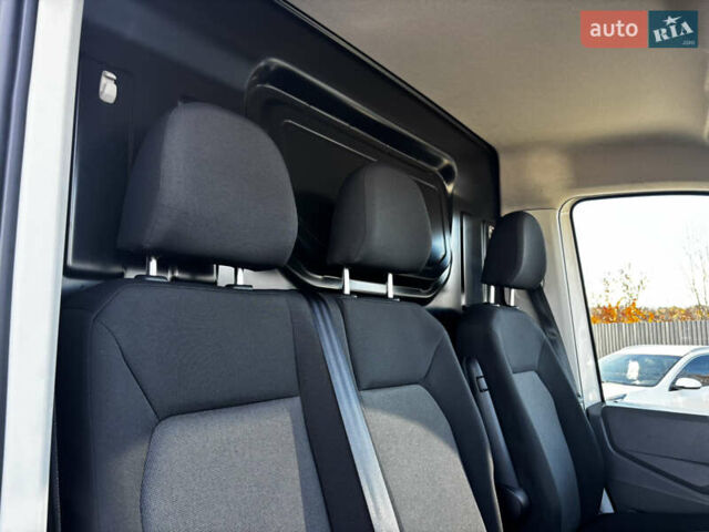 Білий Фольксваген Крафтєр, об'ємом двигуна 0 л та пробігом 50 тис. км за 18000 $, фото 29 на Automoto.ua