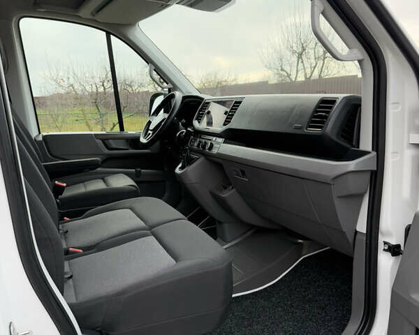 Белый Фольксваген Крафтер, объемом двигателя 2 л и пробегом 239 тыс. км за 27999 $, фото 63 на Automoto.ua