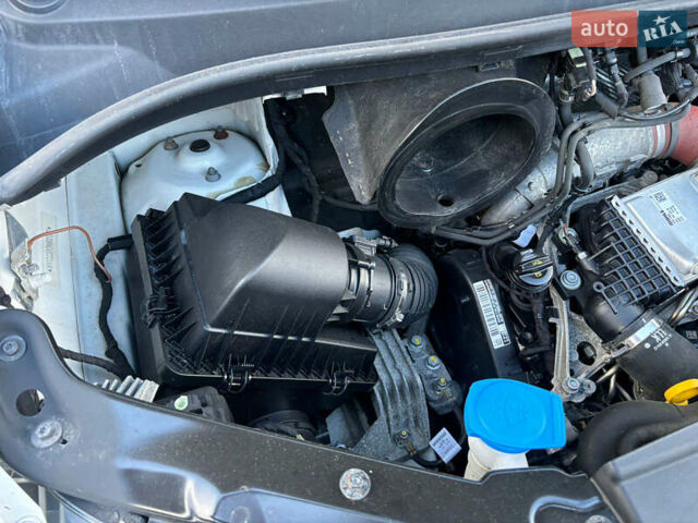 Белый Фольксваген Крафтер, объемом двигателя 1.97 л и пробегом 258 тыс. км за 24950 $, фото 38 на Automoto.ua