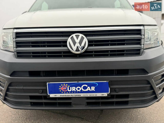Белый Фольксваген Крафтер, объемом двигателя 1.97 л и пробегом 180 тыс. км за 26500 $, фото 21 на Automoto.ua