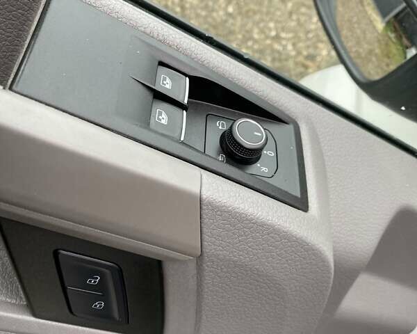 Белый Фольксваген Крафтер, объемом двигателя 2.08 л и пробегом 287 тыс. км за 24550 $, фото 60 на Automoto.ua