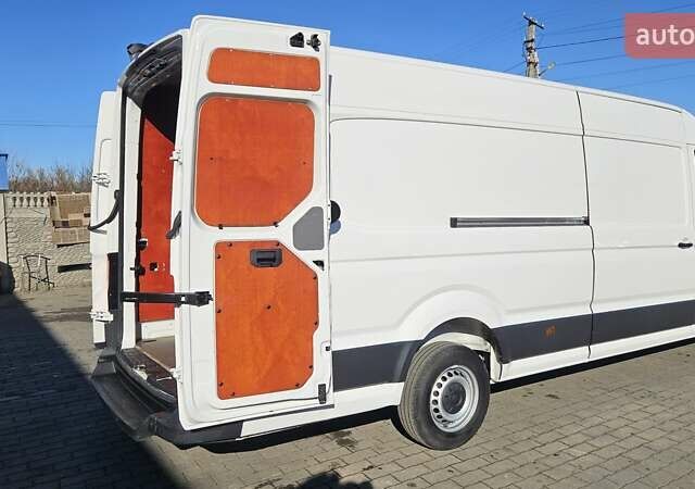 Білий Фольксваген Крафтєр, об'ємом двигуна 1.97 л та пробігом 247 тис. км за 29900 $, фото 25 на Automoto.ua