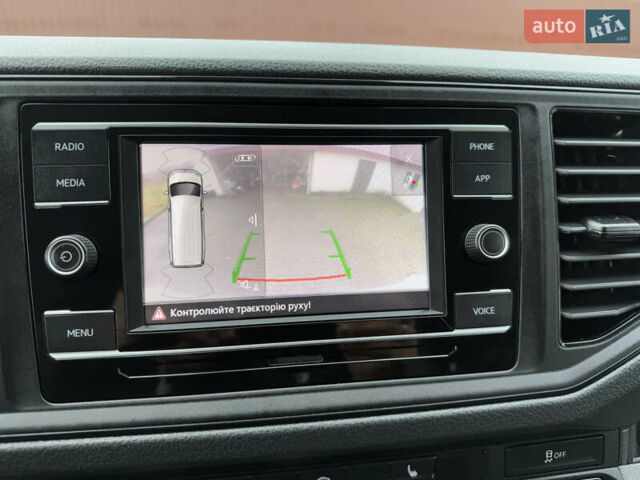 Белый Фольксваген Крафтер, объемом двигателя 2 л и пробегом 252 тыс. км за 27950 $, фото 69 на Automoto.ua