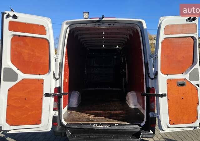 Білий Фольксваген Крафтєр, об'ємом двигуна 1.97 л та пробігом 247 тис. км за 29900 $, фото 19 на Automoto.ua