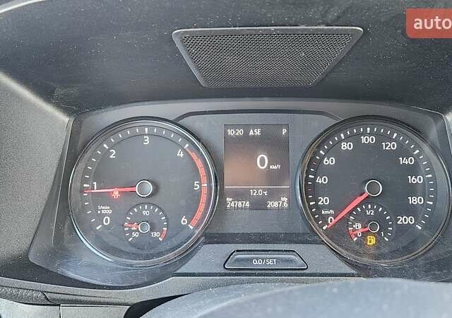 Білий Фольксваген Крафтєр, об'ємом двигуна 1.97 л та пробігом 247 тис. км за 29900 $, фото 31 на Automoto.ua