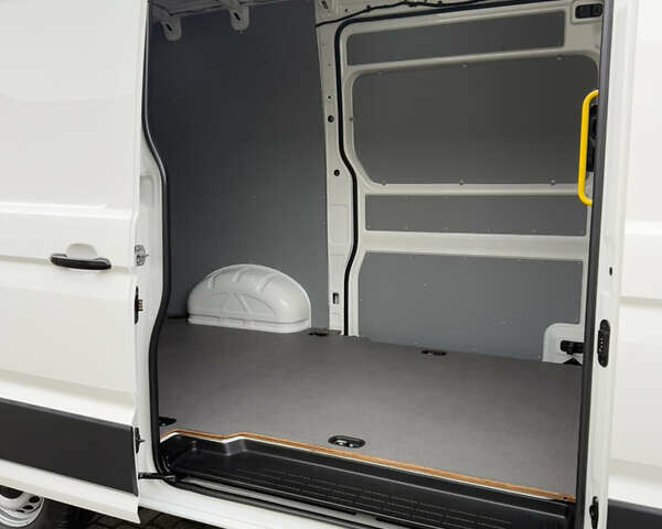 Белый Фольксваген Крафтер, объемом двигателя 2 л и пробегом 252 тыс. км за 27950 $, фото 83 на Automoto.ua