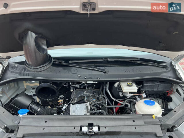 Белый Фольксваген Крафтер, объемом двигателя 1.97 л и пробегом 90 тыс. км за 32300 $, фото 22 на Automoto.ua