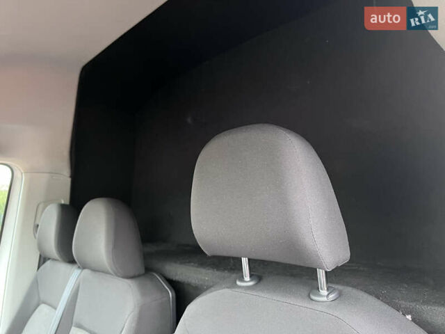 Белый Фольксваген Крафтер, объемом двигателя 1.97 л и пробегом 90 тыс. км за 32300 $, фото 23 на Automoto.ua
