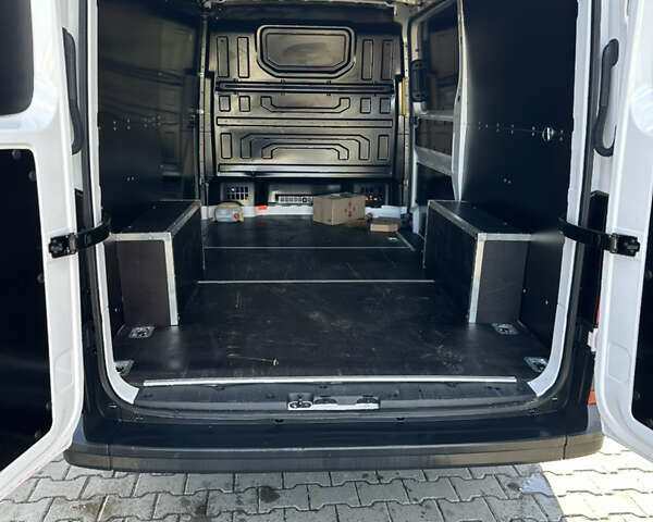 Белый Фольксваген Крафтер, объемом двигателя 1.97 л и пробегом 56 тыс. км за 40000 $, фото 13 на Automoto.ua