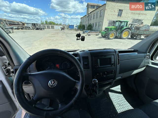 Белый Фольксваген Крафтер, объемом двигателя 2 л и пробегом 390 тыс. км за 10500 $, фото 8 на Automoto.ua
