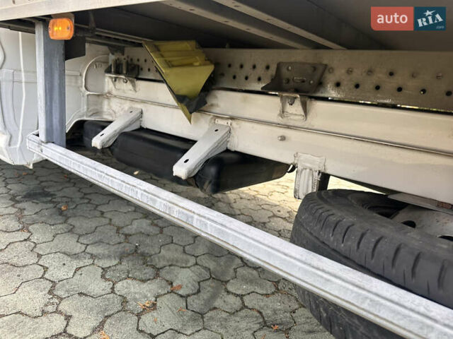 Белый Фольксваген Крафтер, объемом двигателя 2 л и пробегом 273 тыс. км за 26500 $, фото 23 на Automoto.ua