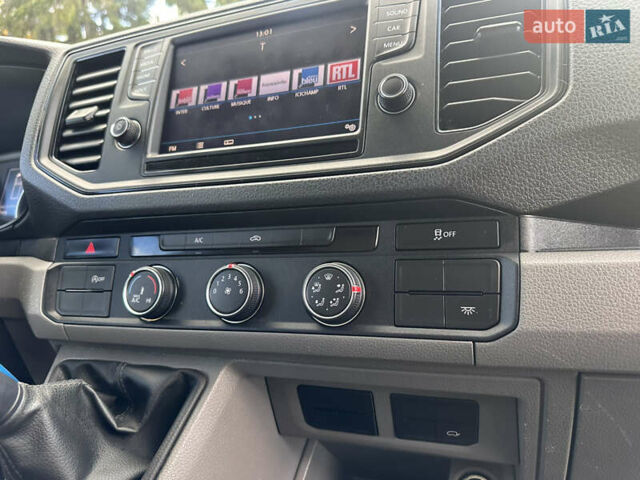 Белый Фольксваген Крафтер, объемом двигателя 2 л и пробегом 273 тыс. км за 26500 $, фото 38 на Automoto.ua