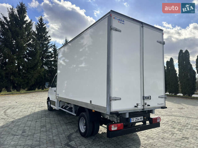 Белый Фольксваген Крафтер, объемом двигателя 2 л и пробегом 273 тыс. км за 26500 $, фото 8 на Automoto.ua