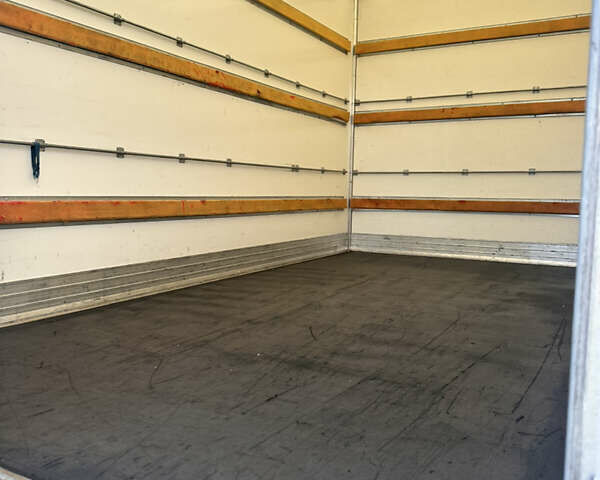 Белый Фольксваген Крафтер, объемом двигателя 2 л и пробегом 273 тыс. км за 26500 $, фото 46 на Automoto.ua