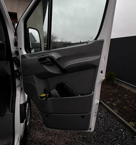 Белый Фольксваген Крафтер, объемом двигателя 1.97 л и пробегом 494 тыс. км за 16500 $, фото 20 на Automoto.ua