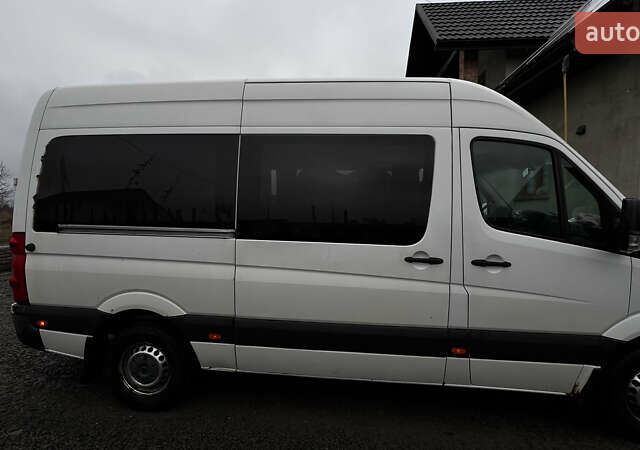 Белый Фольксваген Крафтер, объемом двигателя 1.97 л и пробегом 494 тыс. км за 16500 $, фото 6 на Automoto.ua