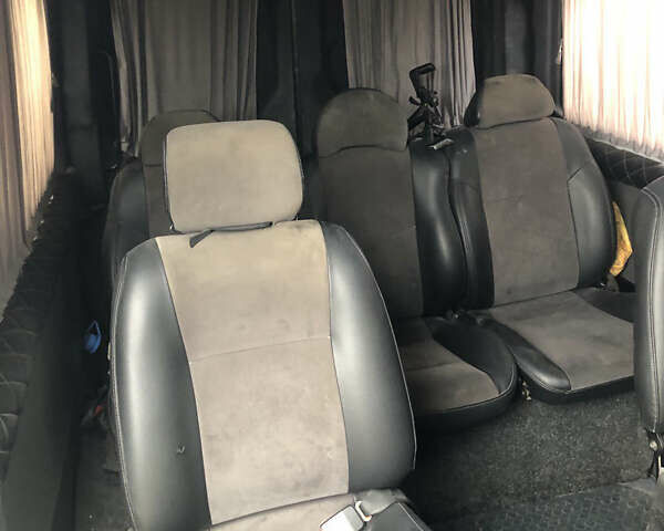 Белый Фольксваген Крафтер, объемом двигателя 2.46 л и пробегом 900 тыс. км за 9000 $, фото 8 на Automoto.ua