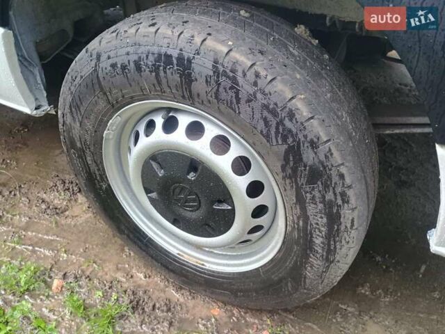 Белый Фольксваген Крафтер, объемом двигателя 2.5 л и пробегом 600 тыс. км за 7500 $, фото 43 на Automoto.ua