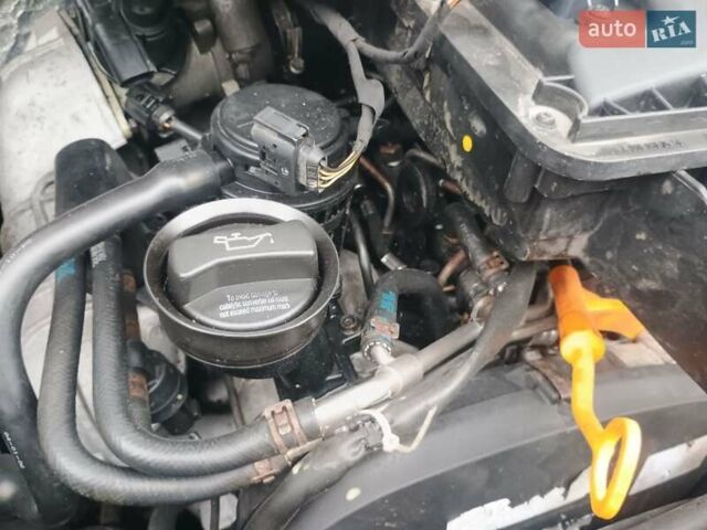 Белый Фольксваген Крафтер, объемом двигателя 2.5 л и пробегом 600 тыс. км за 7500 $, фото 48 на Automoto.ua