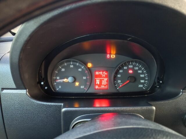 Белый Фольксваген Крафтер, объемом двигателя 2.5 л и пробегом 3 тыс. км за 6300 $, фото 5 на Automoto.ua