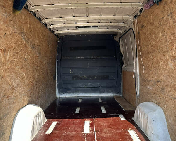 Білий Фольксваген Крафтєр, об'ємом двигуна 2.5 л та пробігом 640 тис. км за 8500 $, фото 20 на Automoto.ua