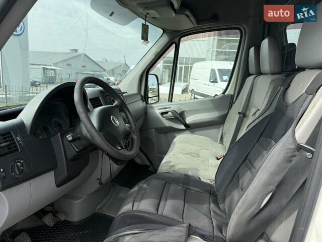 Білий Фольксваген Крафтєр, об'ємом двигуна 2.5 л та пробігом 350 тис. км за 7800 $, фото 9 на Automoto.ua
