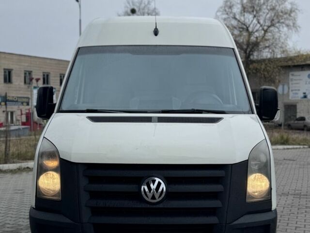 Белый Фольксваген Крафтер, объемом двигателя 2.5 л и пробегом 400 тыс. км за 5000 $, фото 1 на Automoto.ua
