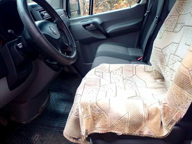 Білий Фольксваген Крафтєр, об'ємом двигуна 2 л та пробігом 400 тис. км за 11000 $, фото 7 на Automoto.ua