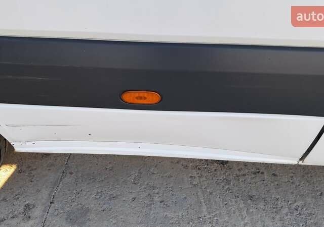 Фольксваген Крафтер 2011 в Одессе на Automoto.ua Белый Фольксваген Крафтер, объемом двигателя 2.46 л и пробегом 673 тыс. км за 13000 $, фото 12 на Automoto.ua