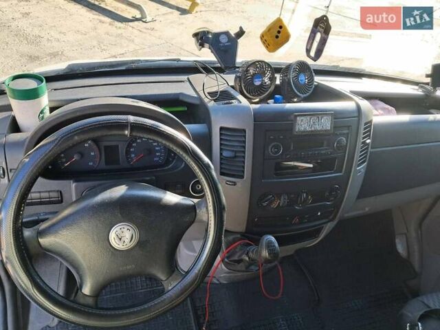 Фольксваген Крафтер 2011 в Одессе на Automoto.ua Белый Фольксваген Крафтер, объемом двигателя 2.46 л и пробегом 673 тыс. км за 13000 $, фото 2 на Automoto.ua